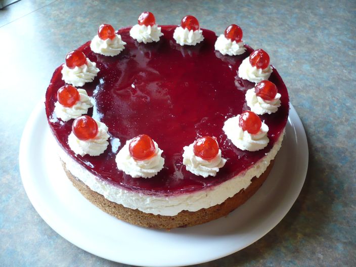 Rotkäppchen-Torte