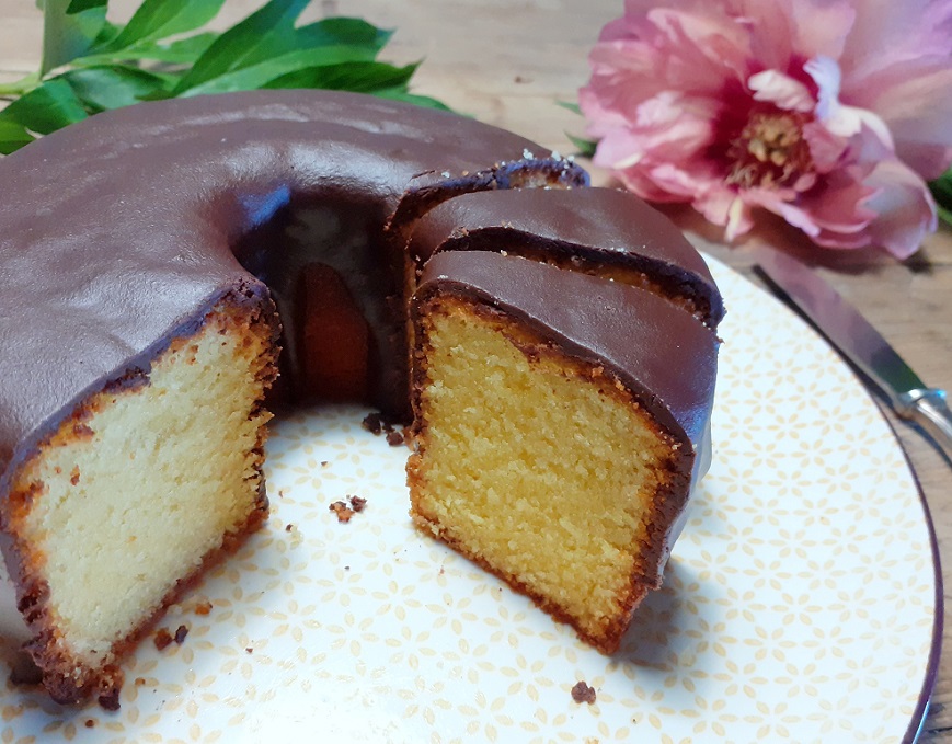 Eierlikör-Mandelkuchen